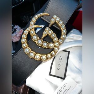 Gucci Leather belt with pearl Double G (Authentic) 2.5"